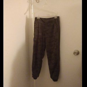 ATHLETA Brooklyn Textured Lined Jogger